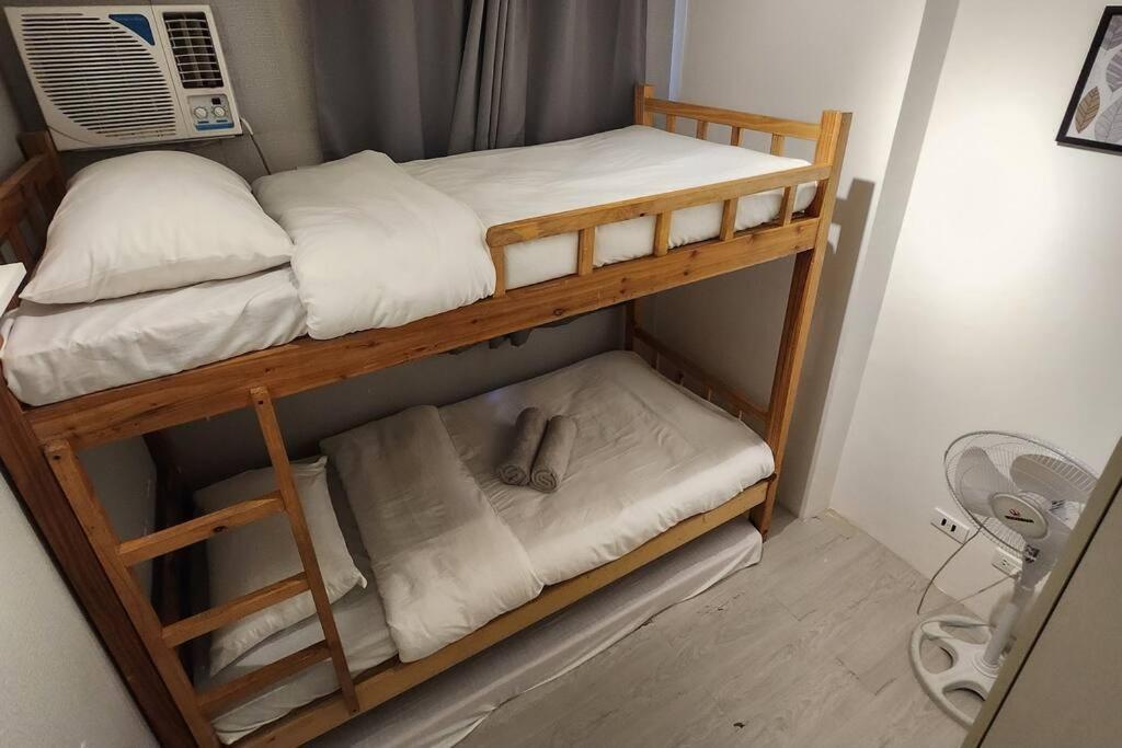 Homey 2br 2.0 In Makati Apartment Manila