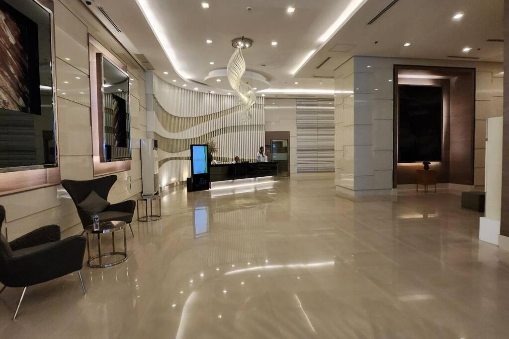 Homey 2br 2.0 In Makati Apartment Manila
